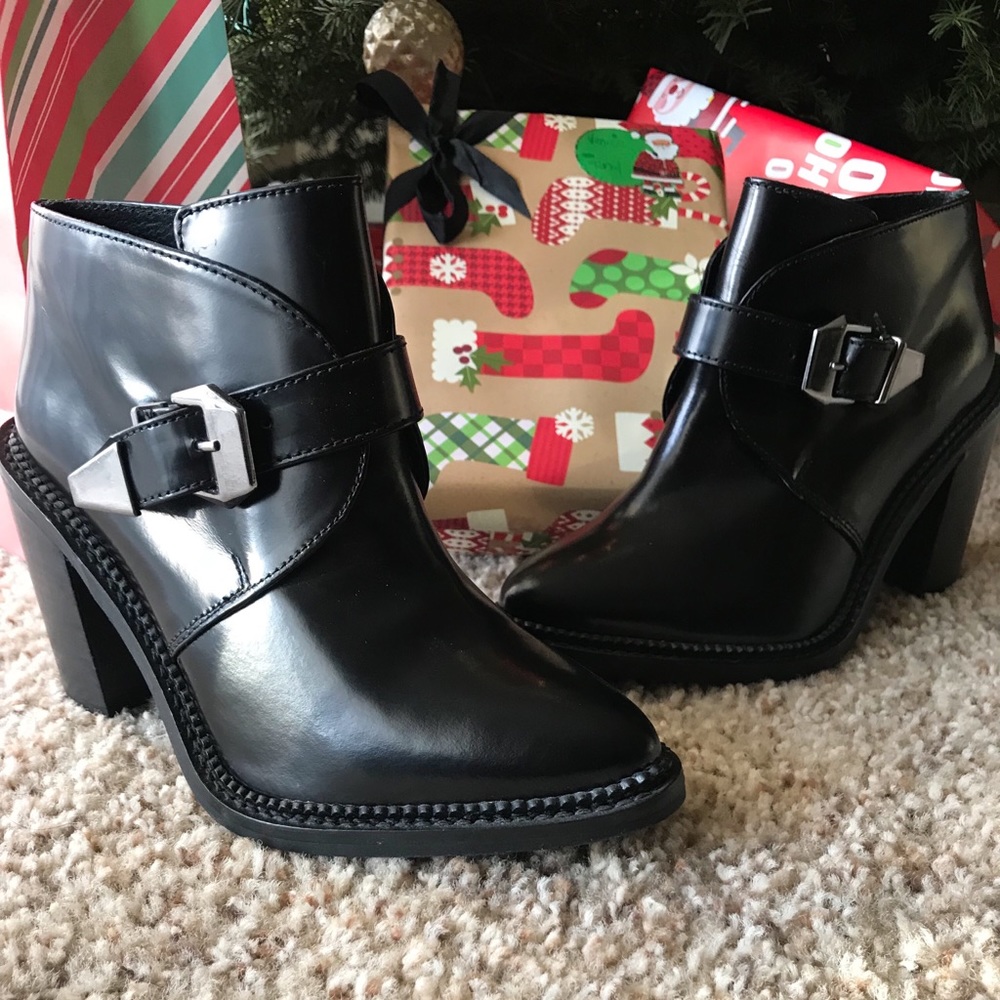 Badass Black TopShop Boots🖤